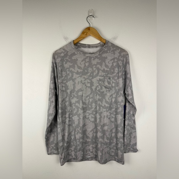 Huk Waypoint Running Lakes Long Sleeve Shirt Camo 50 UPF Men’s Sz S NWT - Picture 4 of 6